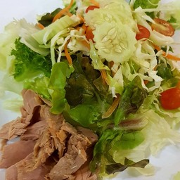 สลัดทูน่า.