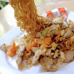 มาม่าผัด