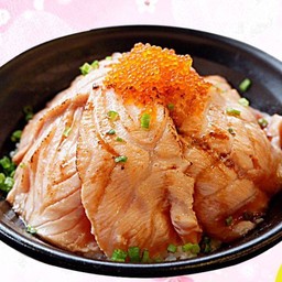 ข้าวหน้าแซลมอนเบิร์น+ซุปมิโซะ