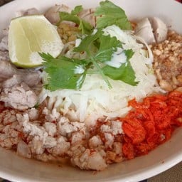 ส้มตำไก่อบโอ่งปูกะอาร์ม