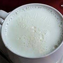 นมสดร้อน