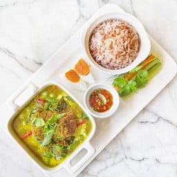 แกงหมูยี่หร่าพริกขี้หนู