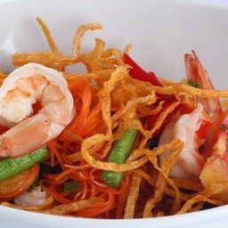 ส้มตำแครอทกุ้งสด