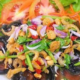 ยำไข่เยี่ยวม้า