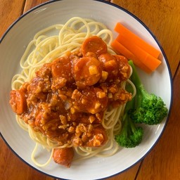 สปาเก็ทตี้ไส้กรอก