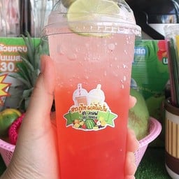 สตอเบอรี่โซดา