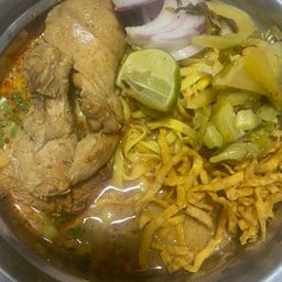 ข้าวซอยไก่