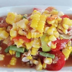 ตำข้าวโพดไข่เค็ม