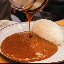 ข้าวแกงกะหรี่ไม่ใส่ท้อปปิ้ง
