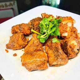 ซี่โครงหมูทอด