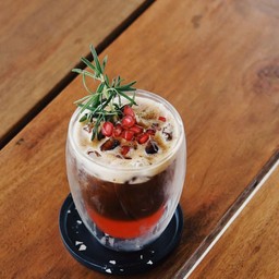 ฟรุ๊ตตี้ ฟลอรัล เชคเกอร์ราโต้