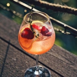 วันอินอะมิลเลี่ยน