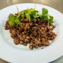 ผัดหนําเลี๊ยบหมูสับ