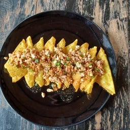 ยำเกี๊ยวแซ่บ