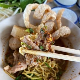 ก๋วยเตี๋ยวเรือยกซด -