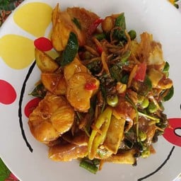 ตุ๊กตาส้มตำโคราช ข้าวผัดปู  อาหารตามสั่ง