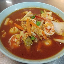 แกงส้มผักรวมกุ้ง