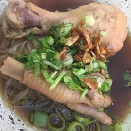 ก๋วยเตี๋ยวไก่