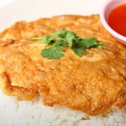 ข้าวไข่เจียวแหนม