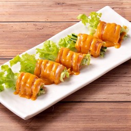Spicy Salmon Roll Salad