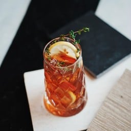 ชาพิ้งค์ โรส การ์เด้น