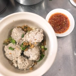 หมูสับแซวลวก