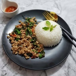 กระเพราแท้แท้ สาขา 2