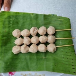 ไก่ทอดซอสเกาหลี &ลูกชิ้นทอดอินดี้