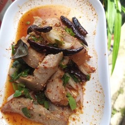 หมูน้ำตก