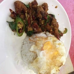 เจ้อี๊ด อาหารตามสั่ง