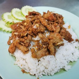 ข้าวราดหมูกระเทียม