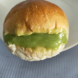 ขนมปังปิ้งไส้ทะลัก สังขยา