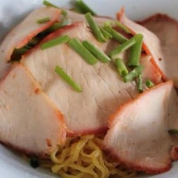 ก๋วยเตี๋ยวหมูแดง