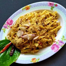 ส้มตำ ยำ เครื่องดื่ม By จอย