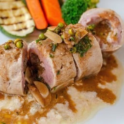 Pork Roll Involtini Di Maiale Ripieni Di Salsiccia E Gorgonzola Al Pepe Nero