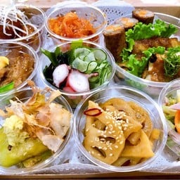 Orange a la carte box for one 