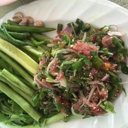 ก้อยหมูมะนาว