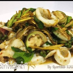 ปลาหมึกผัดฉ่า
