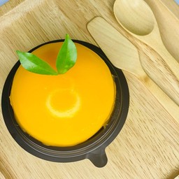 Ushi Kēki & Pan  牛 ケーキ & パン