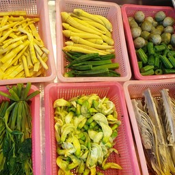 ผักต้มเป็นชุด