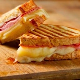 แซนวิชแฮมชีส