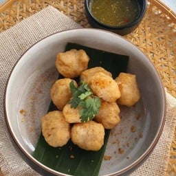 ลูกชิ้นปลาภูเก็ตทอด