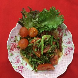 ตำถั่วฝักยาวไข่แดง