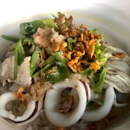 ข้าวต้มทรงเครื่อง