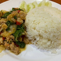 ผัดกะเพรา