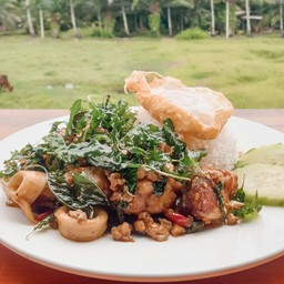 ข้าวกะเพราฟีลด์กู๊ด