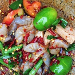 ตำกุ้งสด