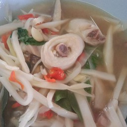 แกงไก่บ้านหน่อไม้ดอง