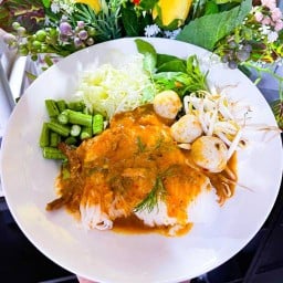 ขนมจีนน้ำยาป่าขาไก่-กะทิ