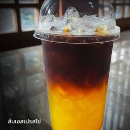 ส้มเอเพรซโซ่เย็น
